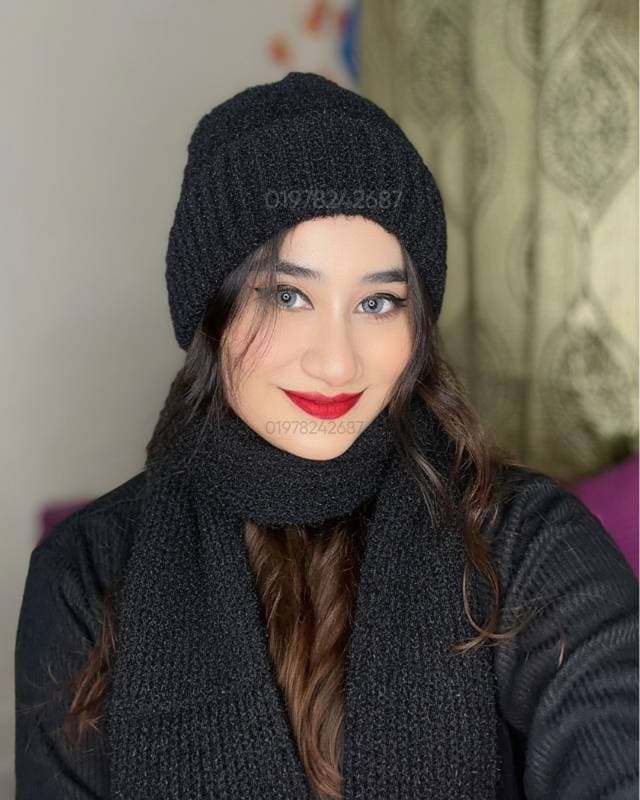 Windproof Cap with Scarf (Black)