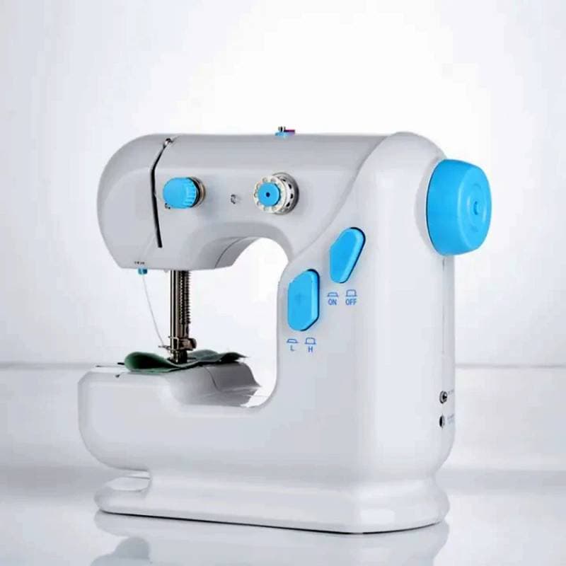 306 ELECTRONIC SEWING MACHINE thumbnail 4